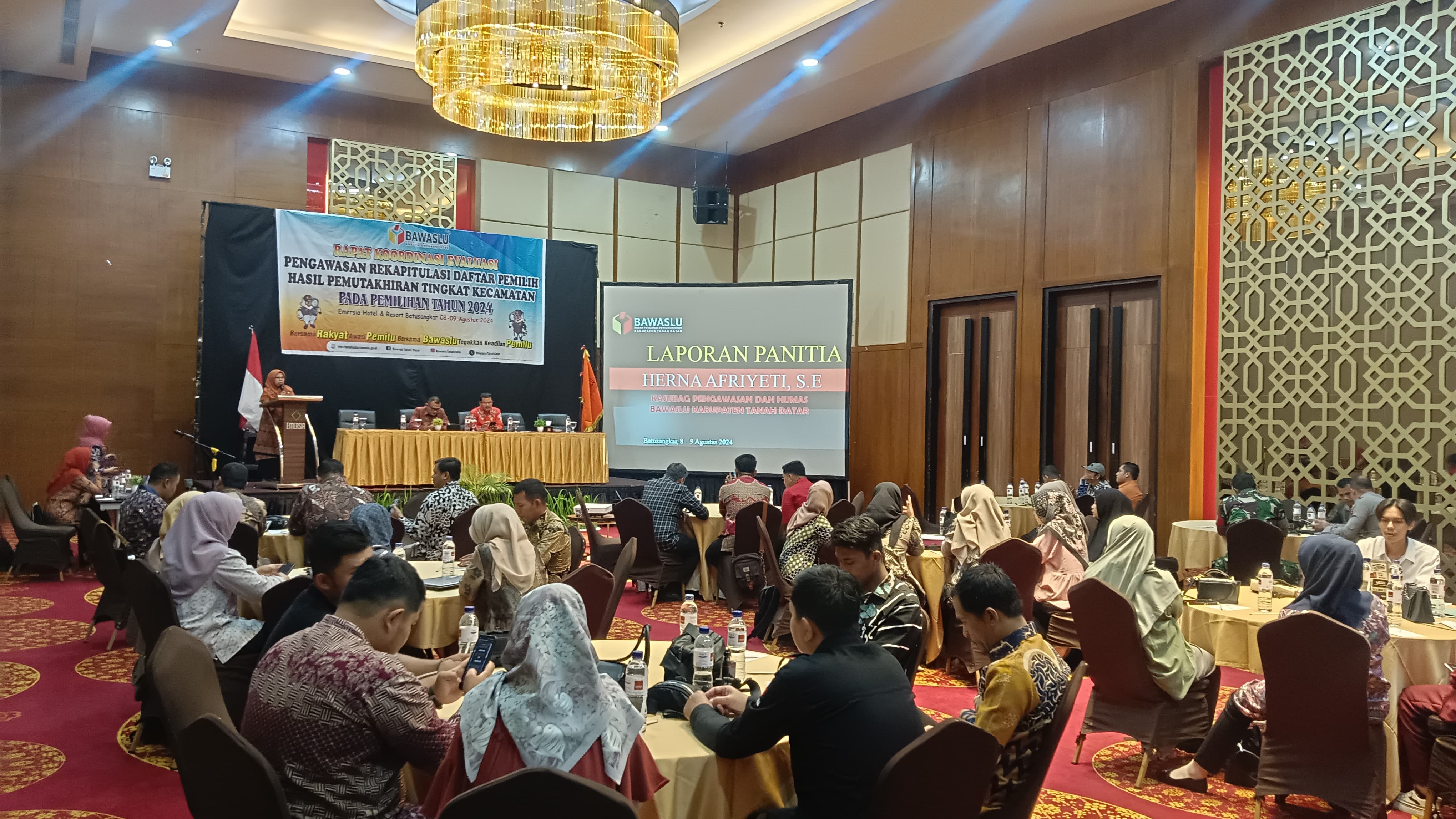 Rapat koordinasi Evaluasi Pengawasan DPHP di Lingkungan Bawaslu Tanah Datar