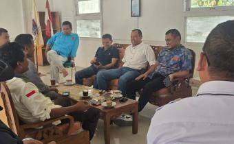 Konsolidasi Demokrasi X Organisasi Profesi (PERS)